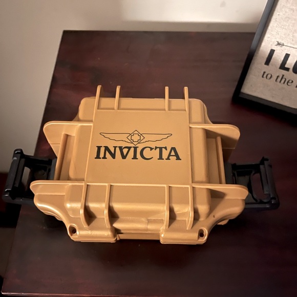 Invicta Accessories Invicta Watch Case Poshmark